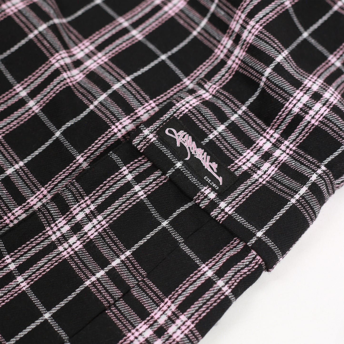 Shoreline Plaid Shorts (Black)