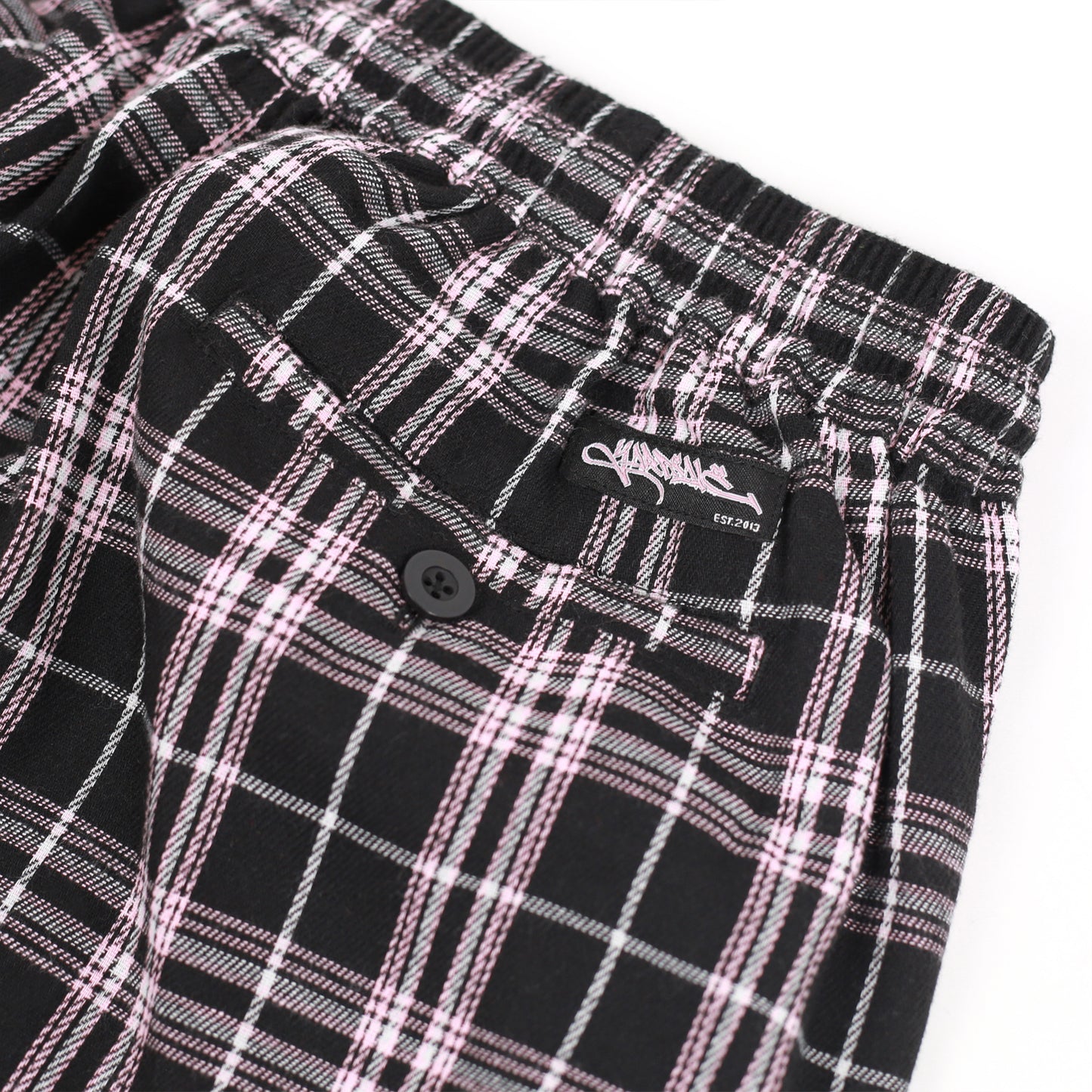 Shoreline Plaid Shorts (Black)
